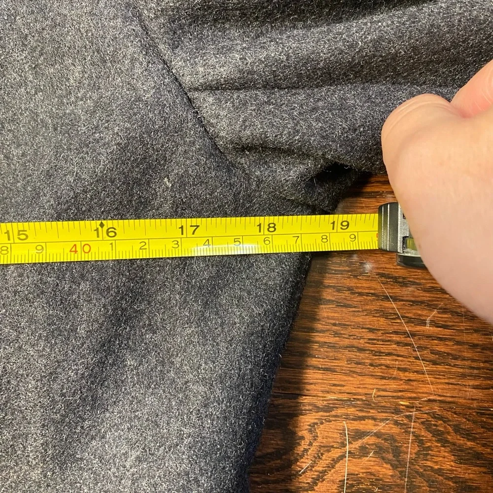 Women's RW & CO Gray Wool Coat Size M - Picture 11 of 15